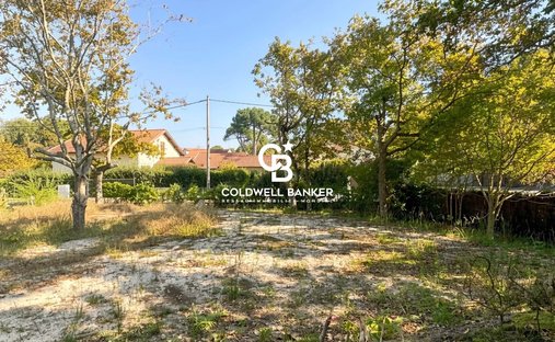 Land in La Plage, Capbreton, France 1