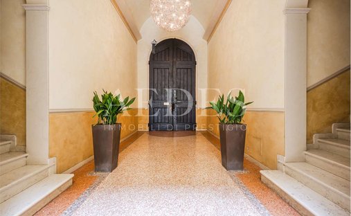 Apartment in Historic Center, Modena, Emilia-Romagna 1