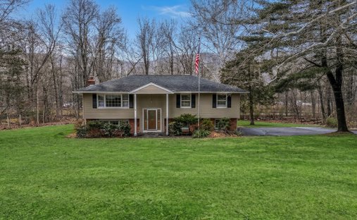 House in Brookfield, Connecticut, United States 1