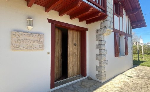 Haus in Arbonne, Neu-Aquitanien, Frankreich 1