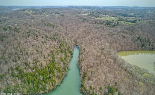 Land in Knoxville, Tennessee, United States 1