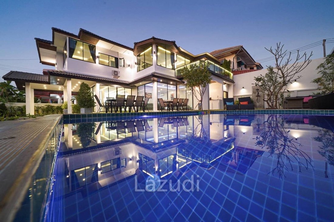 Villa in Pattaya City, Chon Buri, Thailand 1 - 14420000