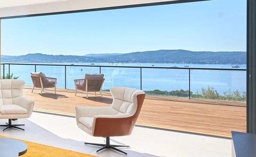 Casa en Grimaud, Provenza-Alpes-Costa Azul, Francia 1