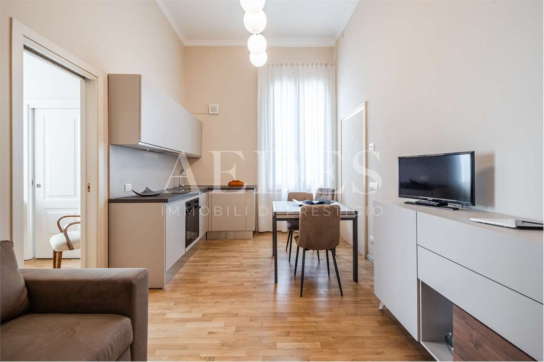 Apartment in Historic Center, Modena, Emilia-Romagna 5 - 17438290