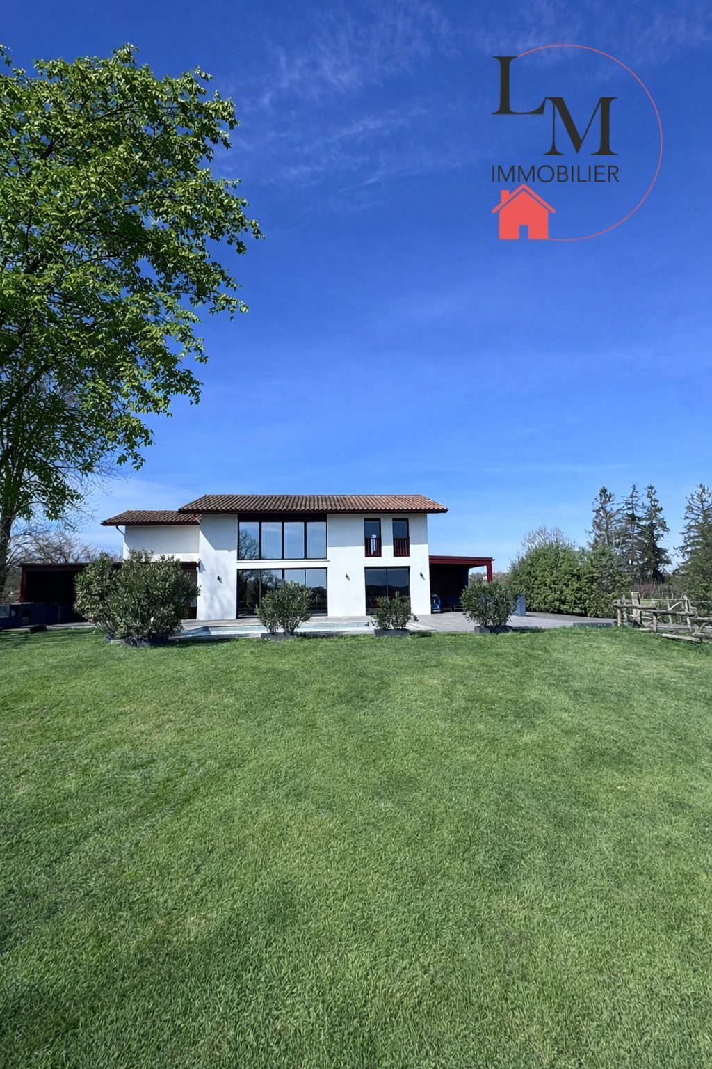 Villa in Amendeuix-Oneix, Nouvelle-Aquitaine, France 2 - 16994380