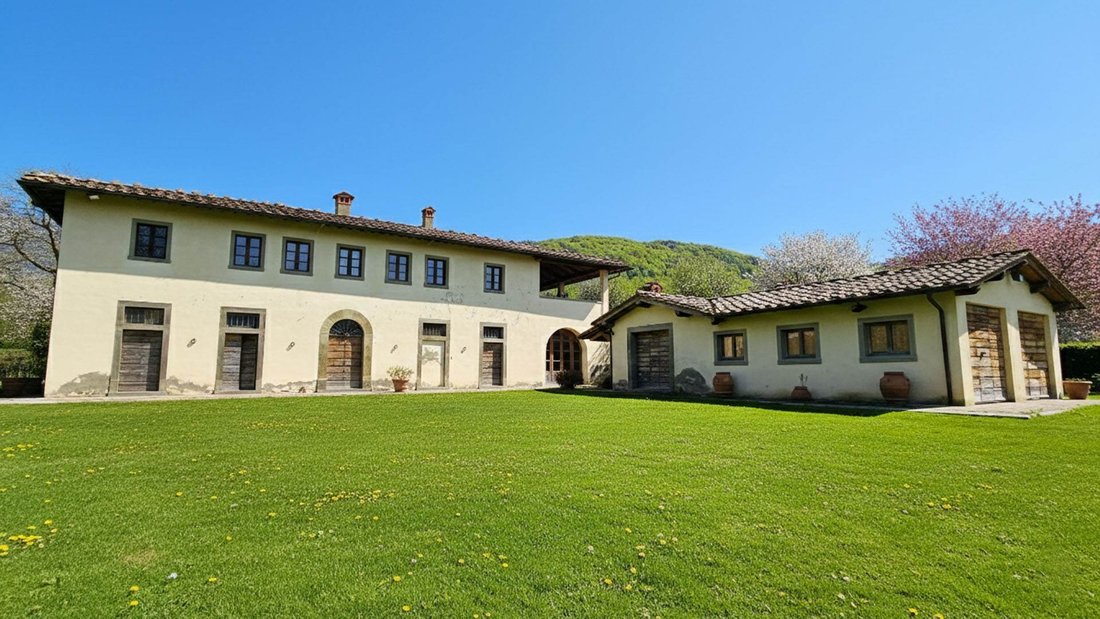 Country House in Loro Ciuffenna, Tuscany, Italy 1 - 17438742