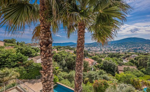 Villa in Ville-Les Saquedes-Le Bouillonnet, Sainte-Maxime, Frankreich 1