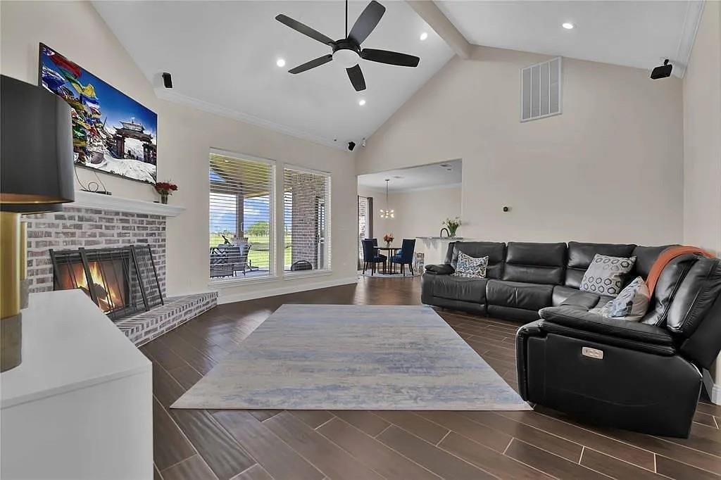 House in Beaumont, Texas, United States 3 - 17438288