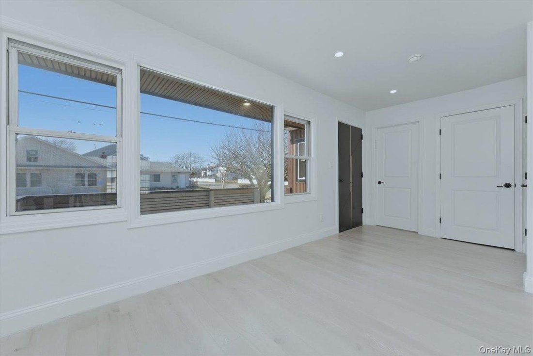 House in Atlantic Beach, New York, United States 2 - 17435531