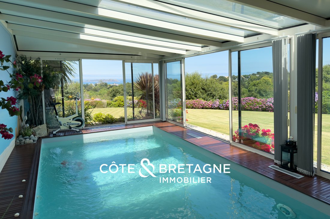 House in Saint-Quay-Perros, Brittany, France 1 - 17439006