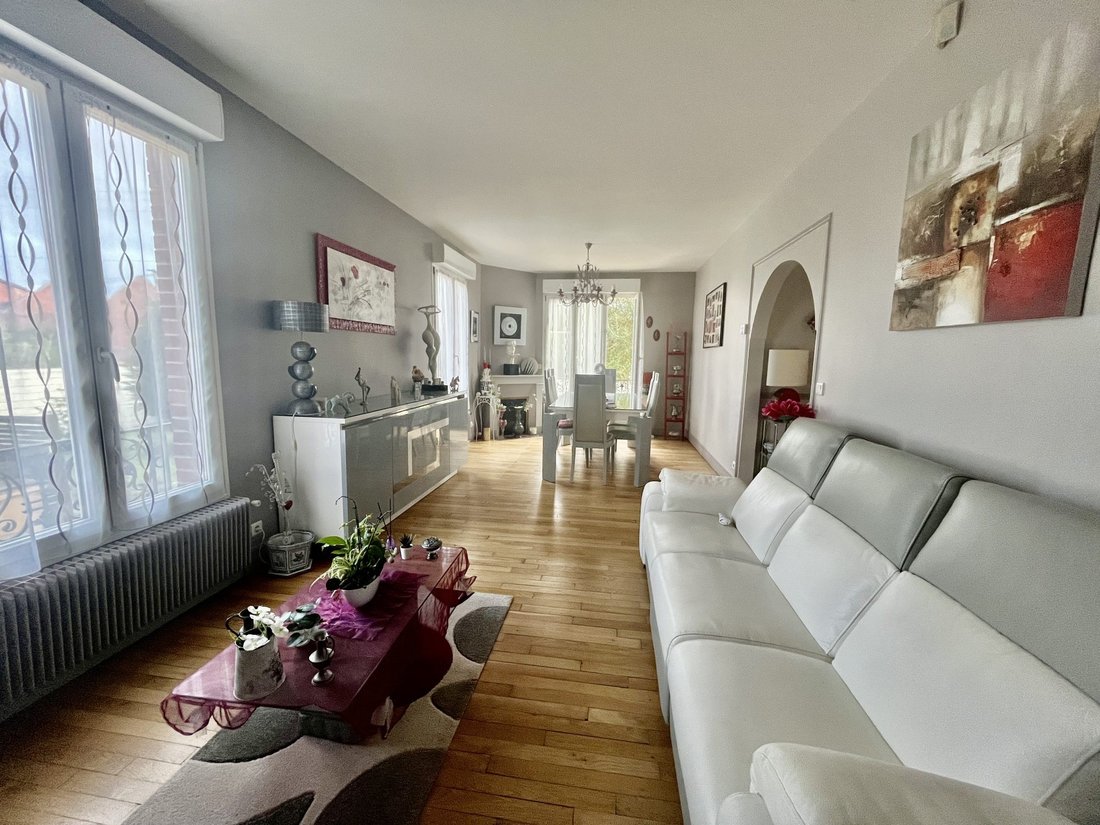House in Neuilly-sur-Marne, Ile-de-France, France 3 - 17081699