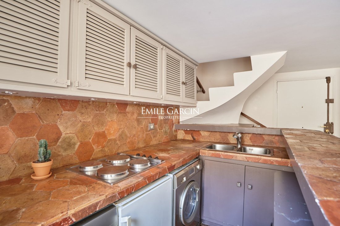 Apartment in Invalides, Paris 7e Arrondissement, Paris 4 - 17438982