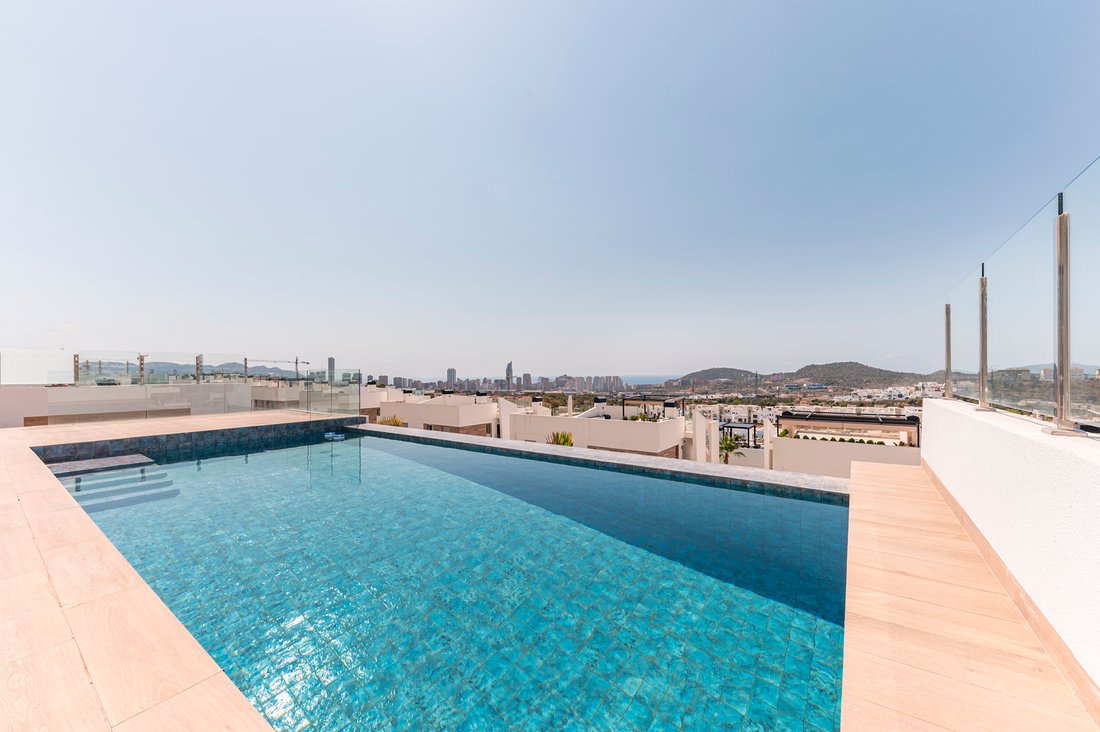 House in Finestrat, Valencian Community, Spain 2 - 16083444
