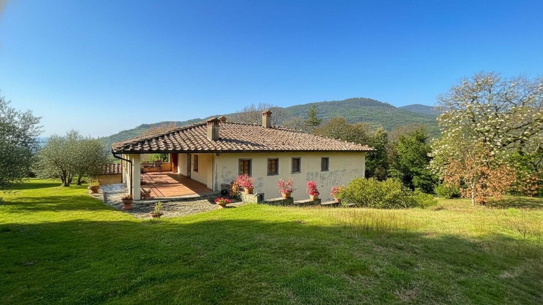 Country House in Loro Ciuffenna, Tuscany, Italy 3 - 17438742