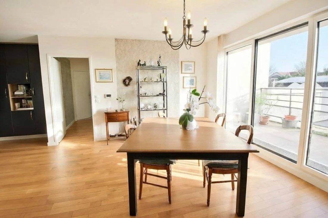 Apartment in La Varenne, Saint-Maur-des-Fossés, France 3 - 17311409