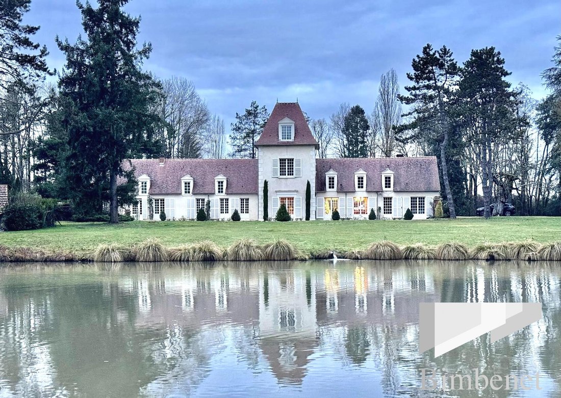 Estate in Sandillon, Centre-Val de Loire, France 1 - 17264826