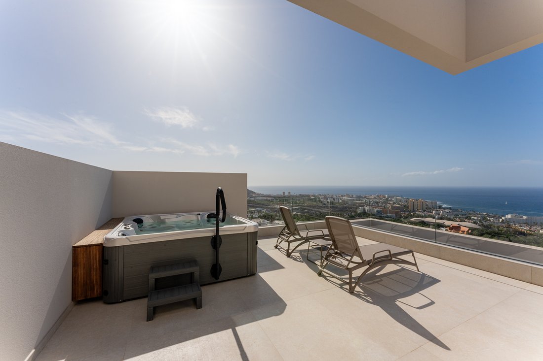House in Adeje, Canary Islands, Spain 2 - 15670242