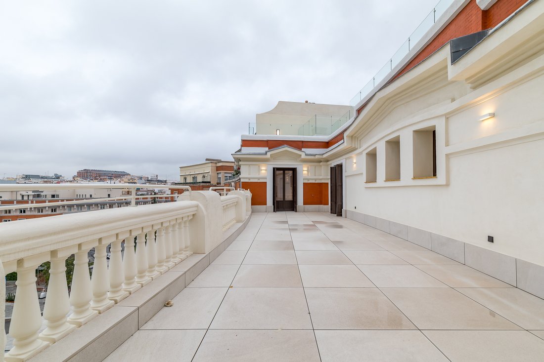 Apartment in Barrio Salamanca, Madrid, Spain 2 - 12378339