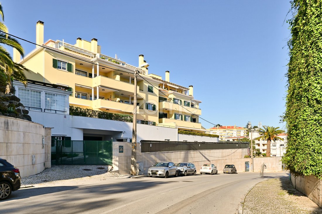Apartment in Estoril, Cascais e Estoril, Lisbon 1 - 17439341