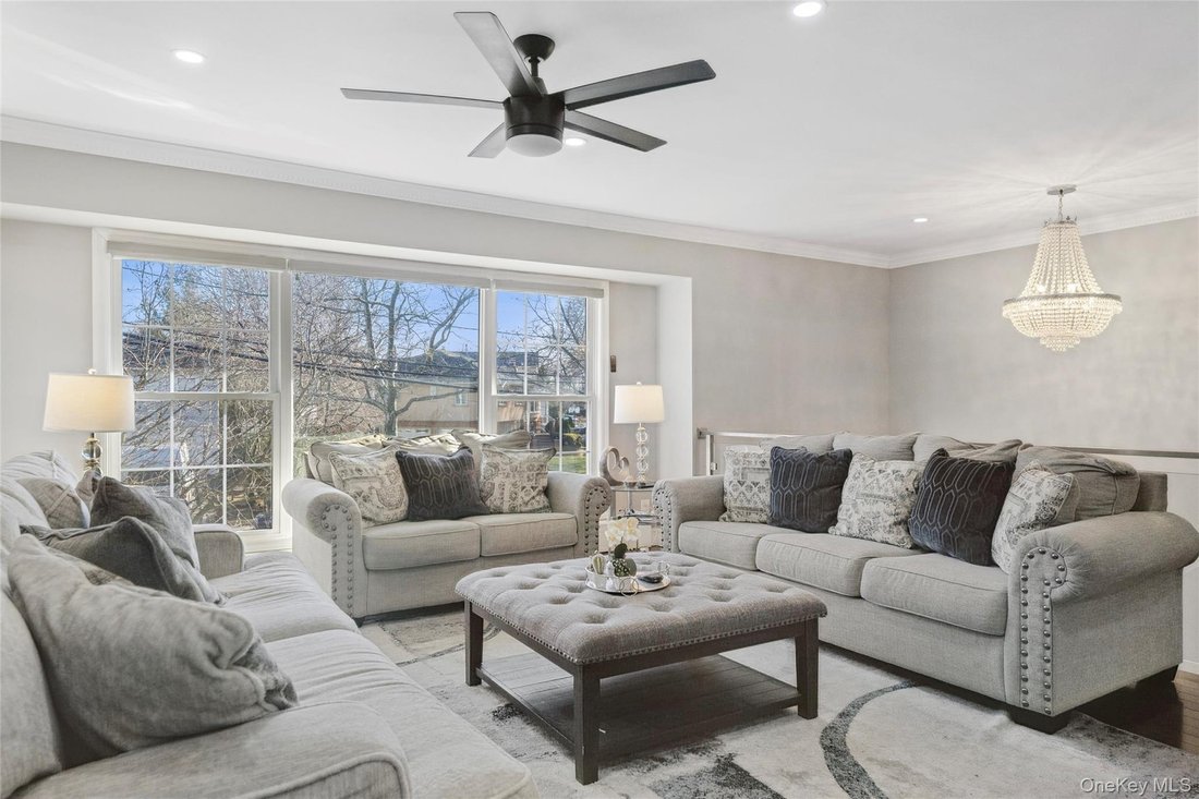 House in Woodmere, New York, United States 5 - 17439036