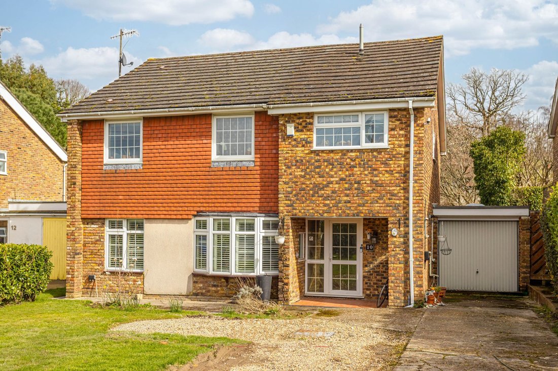 House in Pound Hill, Crawley, England 1 - 17436511