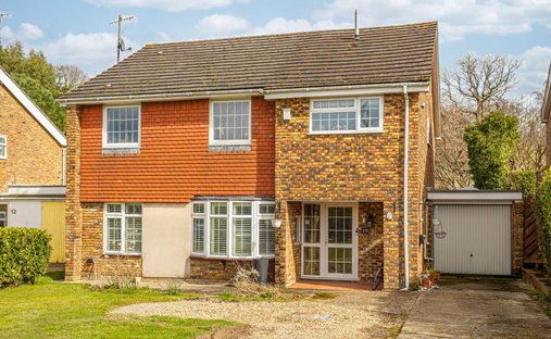 Casa a Pound Hill, Crawley, Inghilterra 1