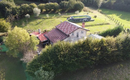 Endine, Lombardy, Italy 1
