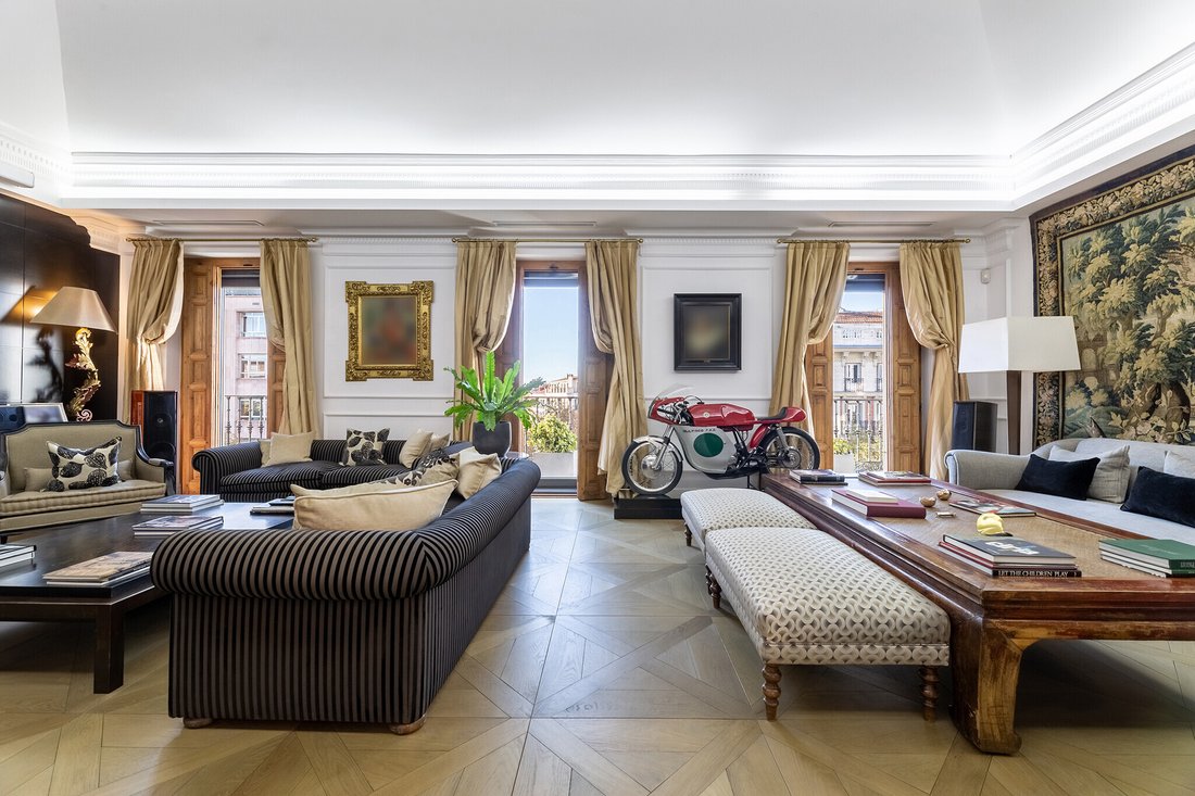 Apartment in Chamberi, Madrid, Spain 3 - 16544401
