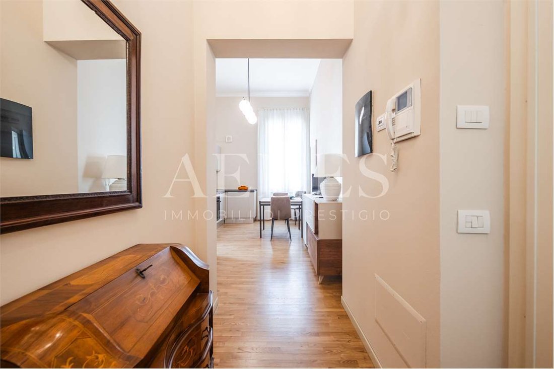 Apartment in Historic Center, Modena, Emilia-Romagna 3 - 17438290