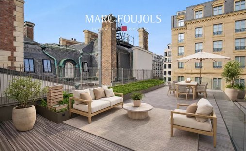 Apartment in Saint Philippe du Roule, Paris 8e Arrondissement, Paris 1