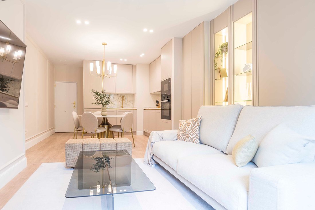 Apartment in Barrio Salamanca, Madrid, Spain 5 - 16976344