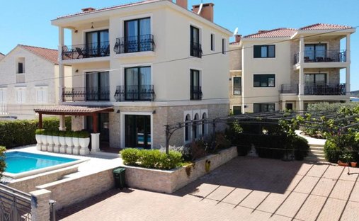 Villa in Rogoznica, Sibenik-Knin County, Croatia 1