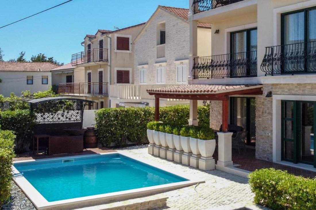 Villa in Rogoznica, Sibenik-Knin County, Croatia 2 - 13990630