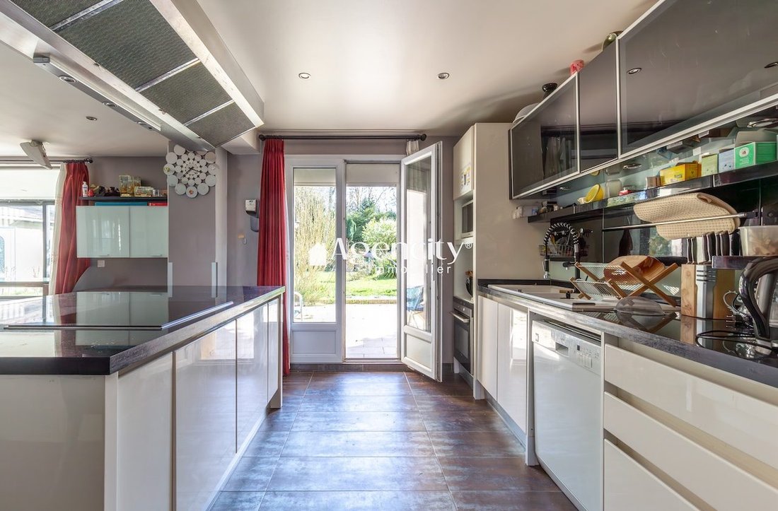 House in Collegien, Ile-de-France, France 5 - 17439928