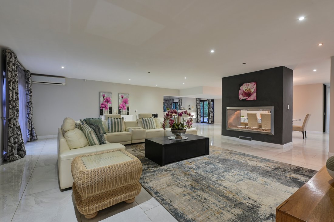 House in Vanderbijlpark, Gauteng, South Africa 4 - 17439047