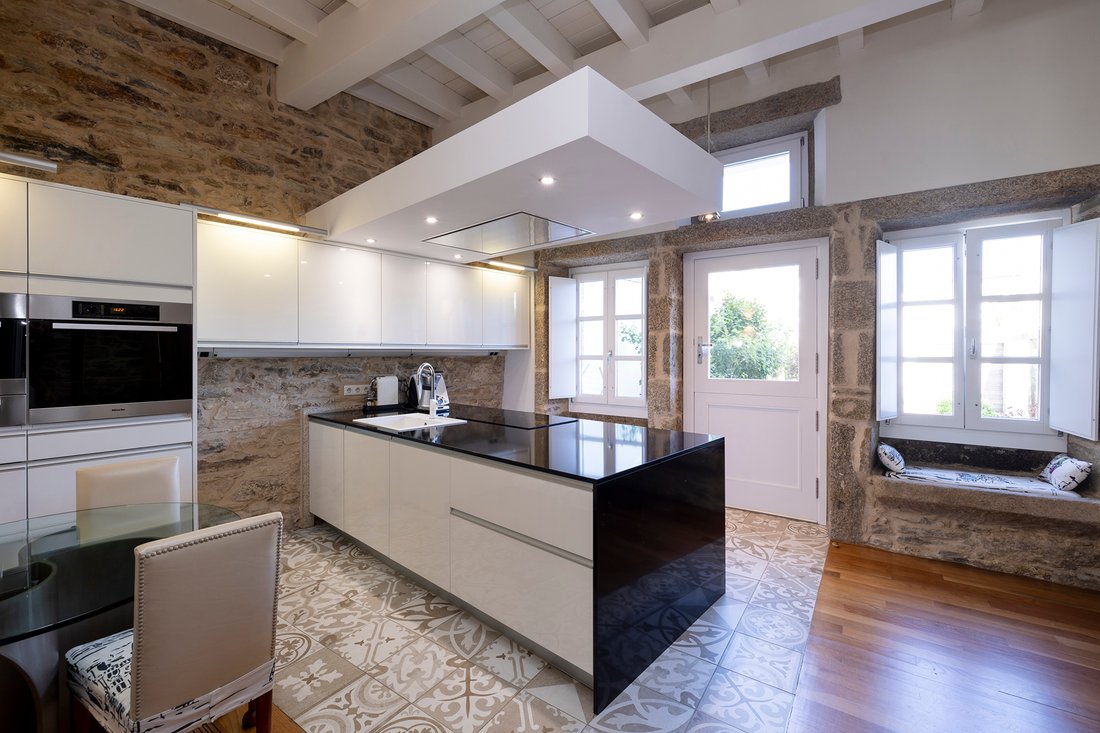 House in Santiago de Compostela (District), Santiago de Compostela, Spain 4 - 16068887