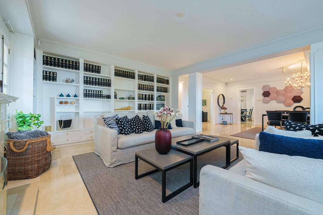 House in Portals Nous, Calvia, Balearic Islands 5 - 15528572