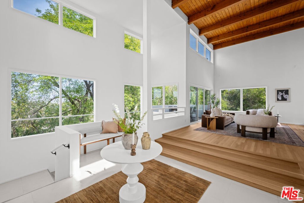 House in Los Angeles, California, United States 4 - 17437764