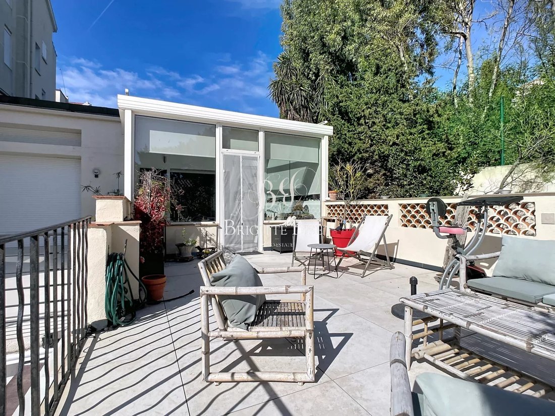 Apartment in Ville-Les Saquedes-Le Bouillonnet, Sainte-Maxime, France 4 - 17438901