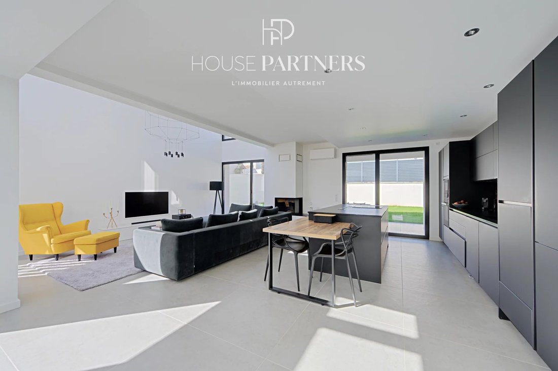 Casa en Montesson, Isla de Francia, Francia 3 - 17438669