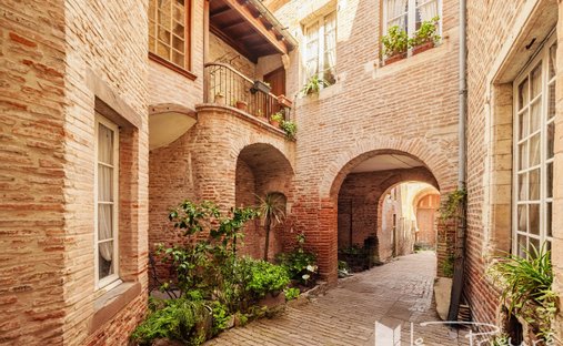 House in Grand Centre, Albi, France 1