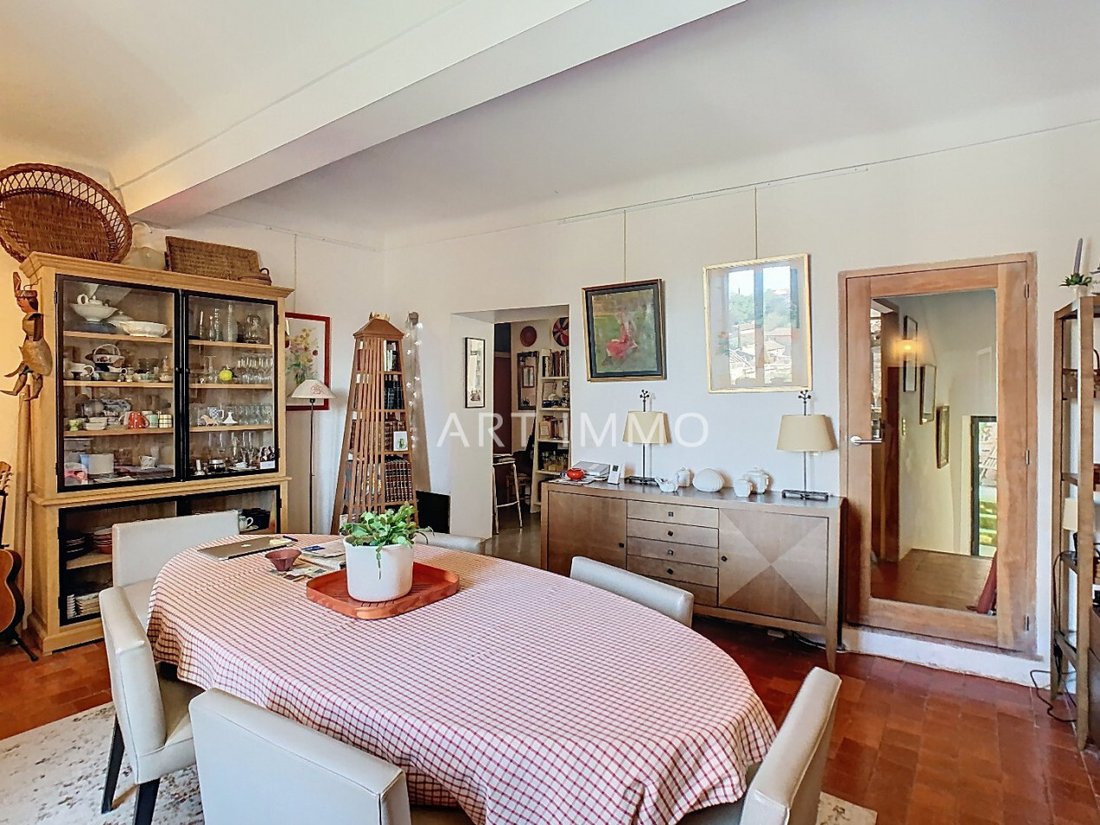 House in Robion, Provence-Alpes-Côte d'Azur, France 5 - 17435847
