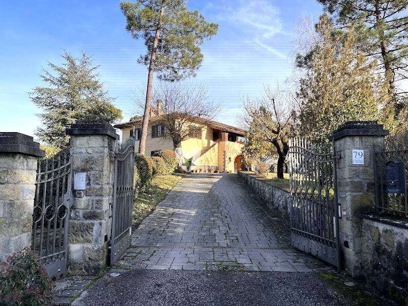 Villa in Center, Arezzo, Tuscany 1 - 17437875