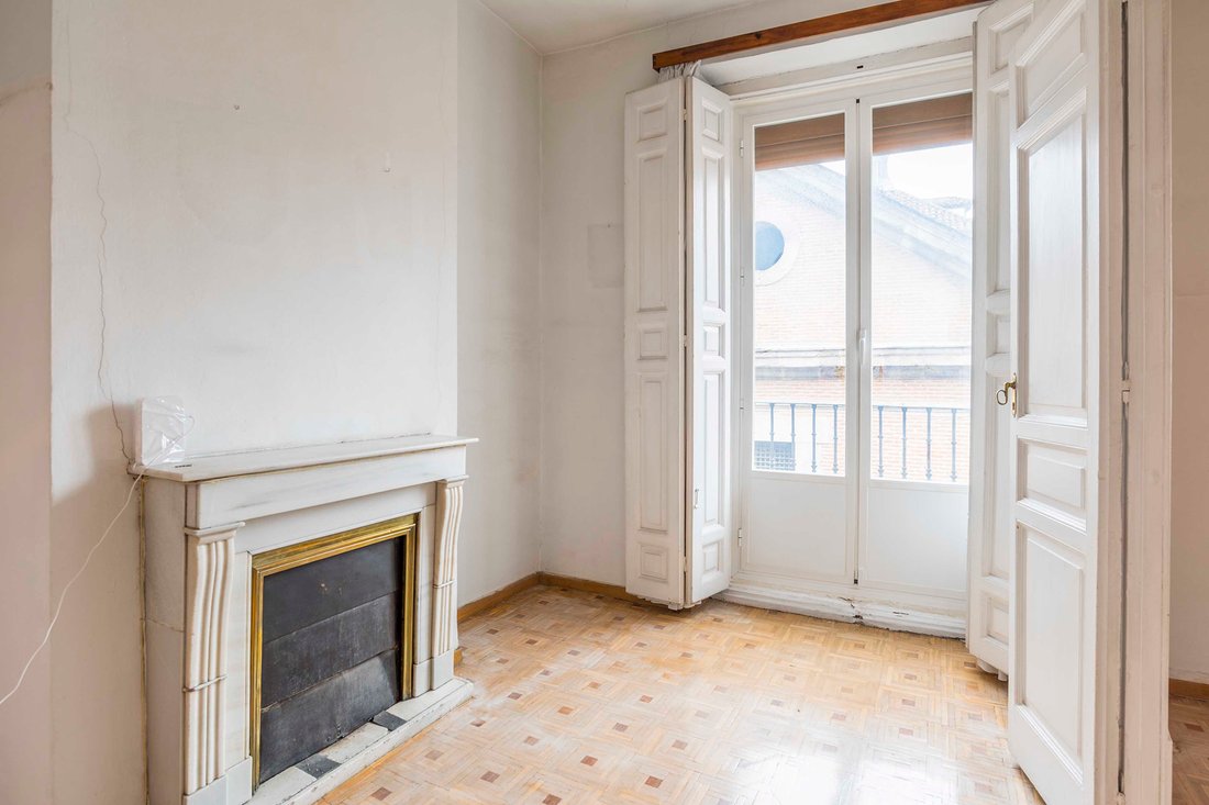 Apartment in Centro, Madrid, Spain 5 - 17225136