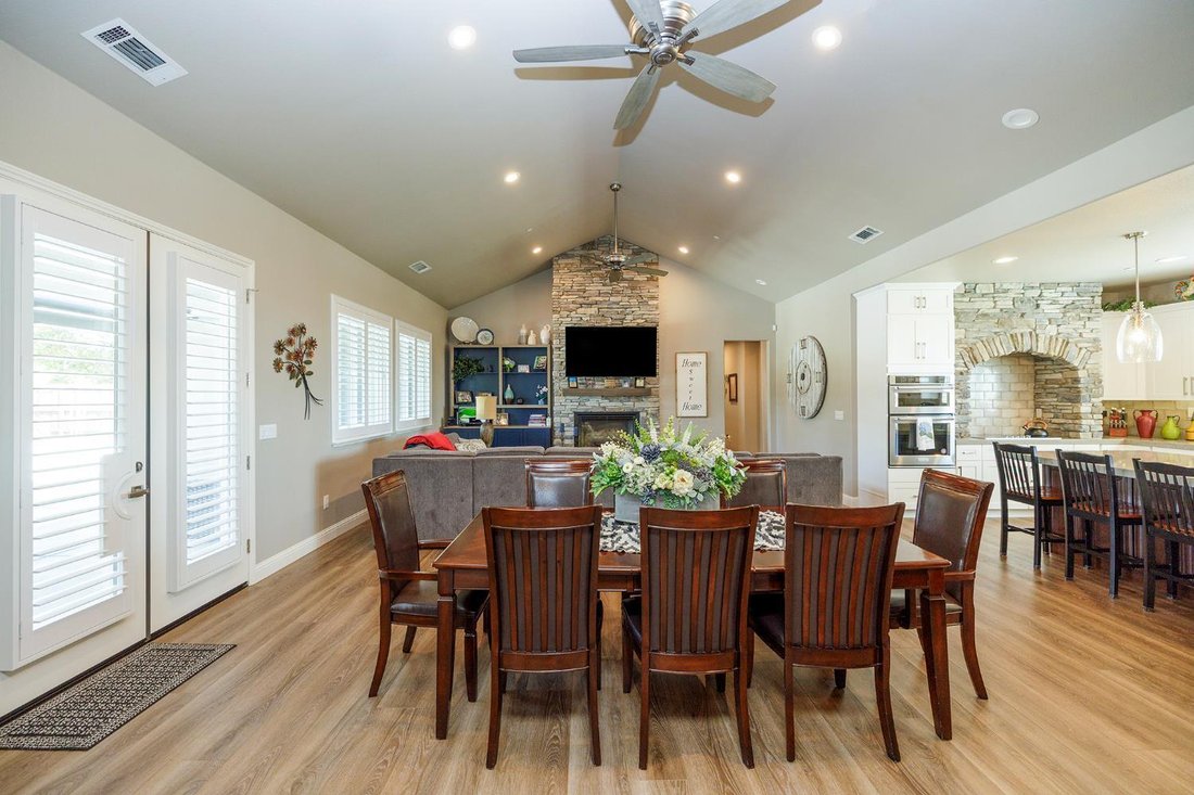 House in Livingston, California, United States 5 - 17437169