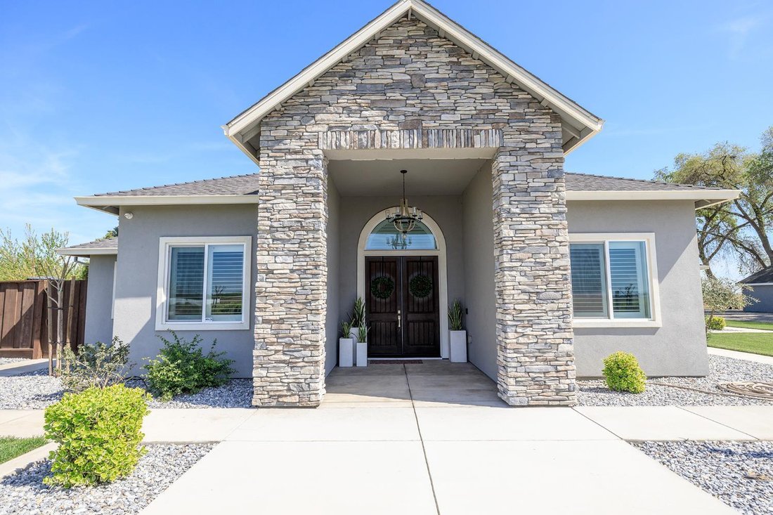 House in Livingston, California, United States 2 - 17437169
