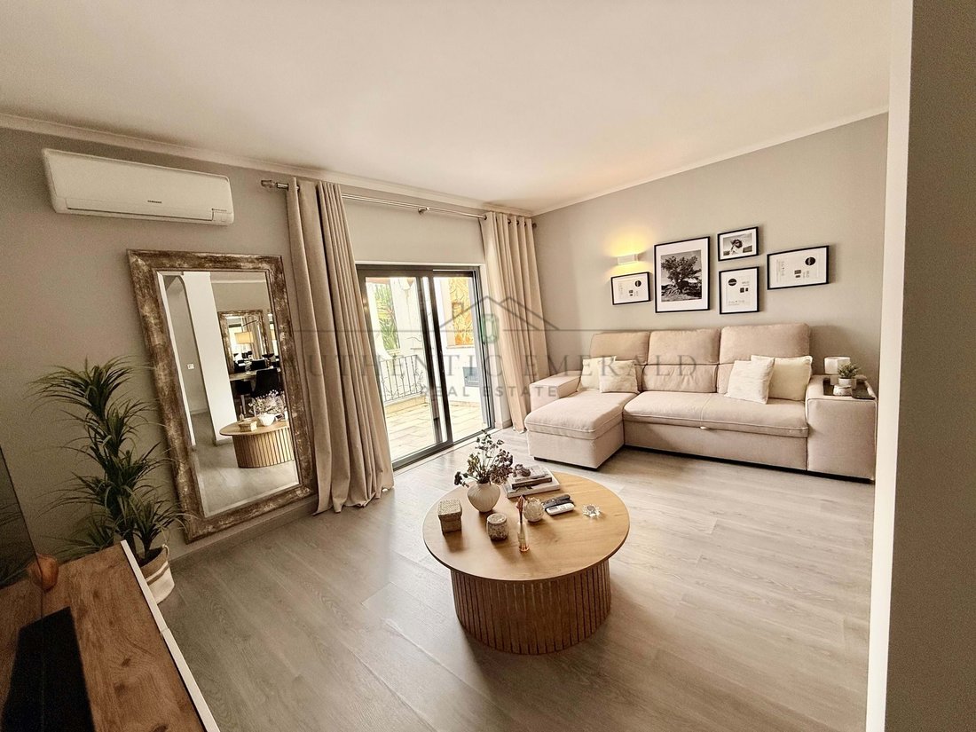 Townhouse in Loule (Sao Clemente), Algarve, Portugal 4 - 17437248