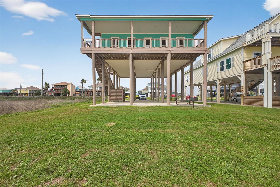 House in Bolivar Peninsula, Texas, United States 1 - 17438273