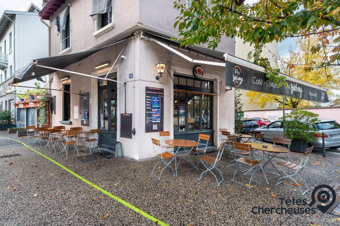 House in Zola - Pressence, Villeurbanne, France 1 - 17439815