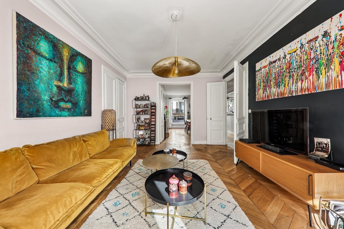 Apartment in Trudaine-Maubeuge, Paris 9e Arrondissement, Paris 2 - 15140571